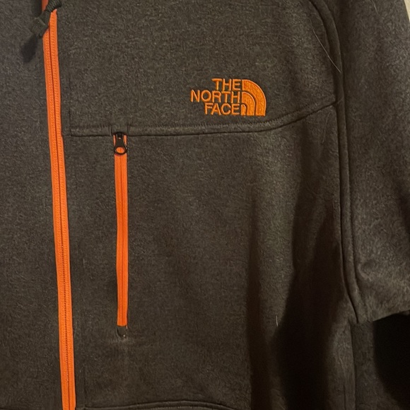 The North Face Full Zip - Picture 2 of 5